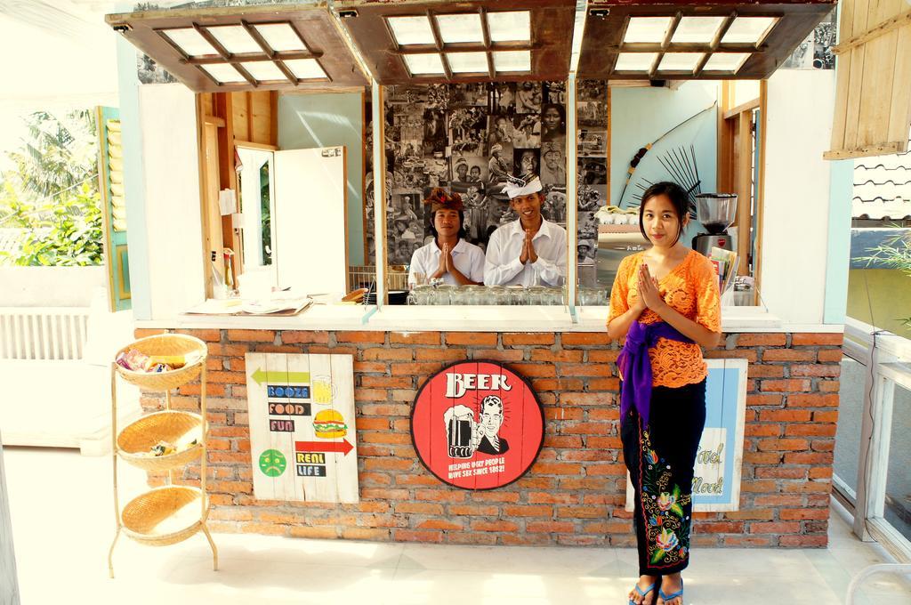 Barn N Bunk Hotel Gianyar  Ngoại thất bức ảnh