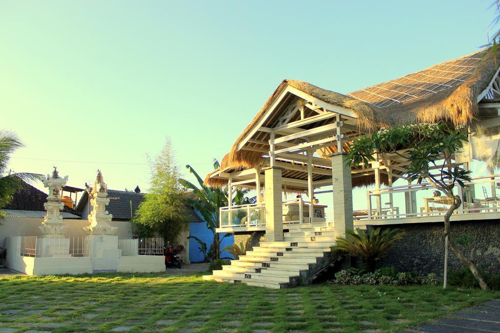 Barn N Bunk Hotel Gianyar  Ngoại thất bức ảnh