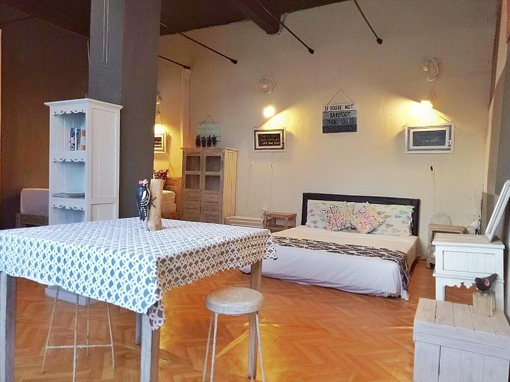 Barn N Bunk Hotel Gianyar  Ngoại thất bức ảnh